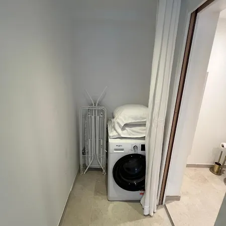 Le Repaire Magique 아파트 로크부른수르알젠스